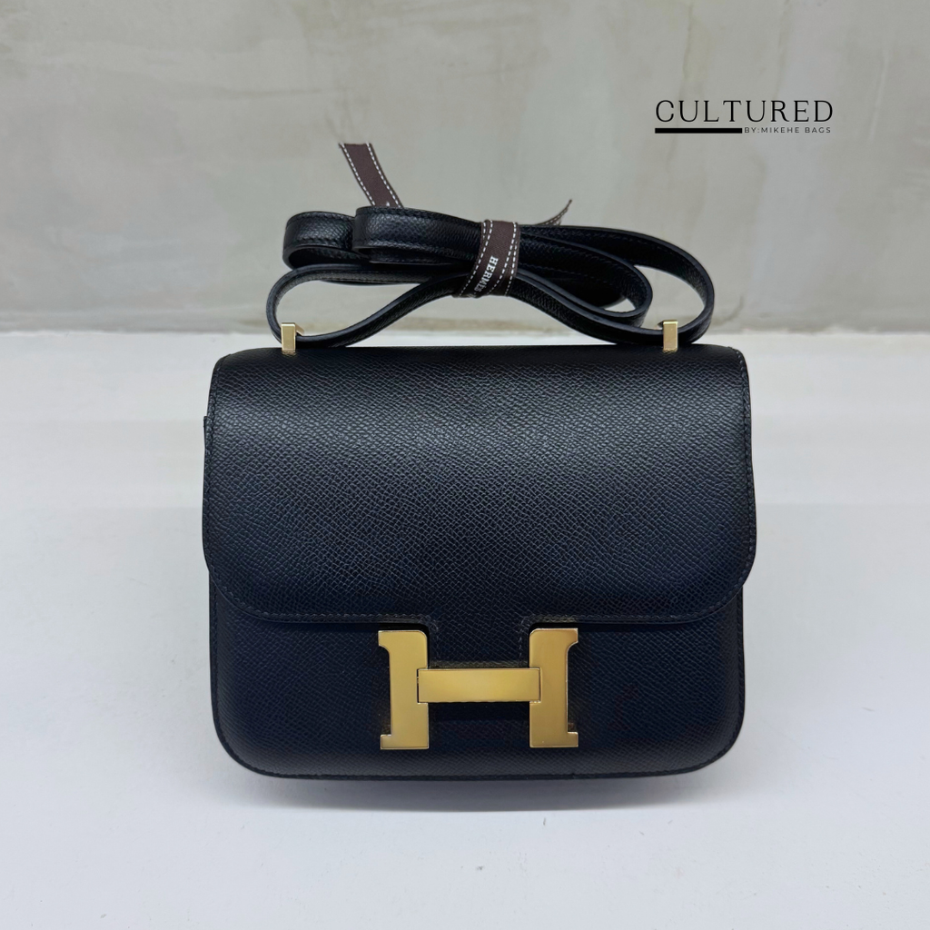 Hermès Constance 19 in Black