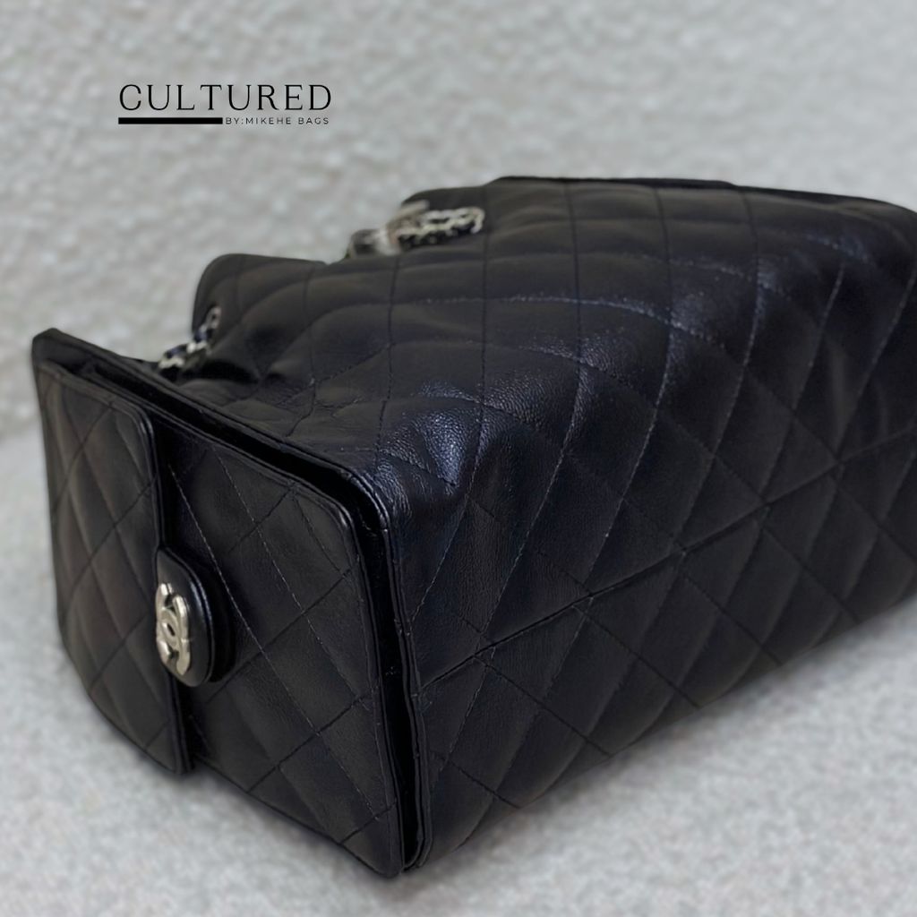 Chanel 25 Small in Navy Blue