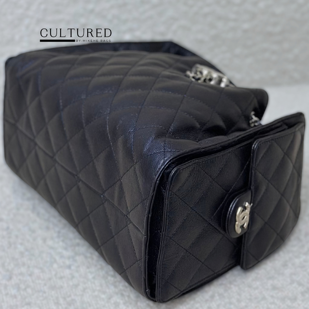 Chanel 25 Small in Navy Blue