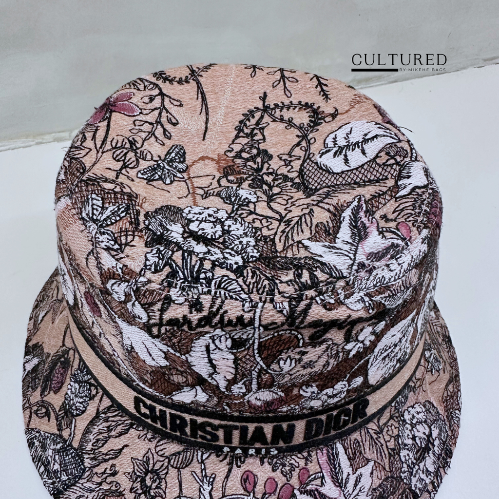 Dior D-Bobby Bucket Hat